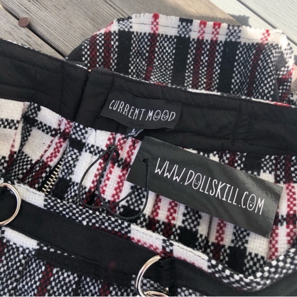 Current Mood Plaid Pleated Skirt - White - Dolls Kill - Picture 9 of 12